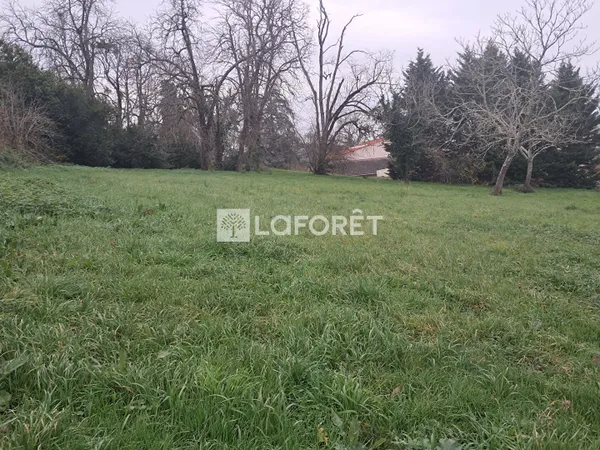 Terrain Vacquiers 634 m2 - lot2 