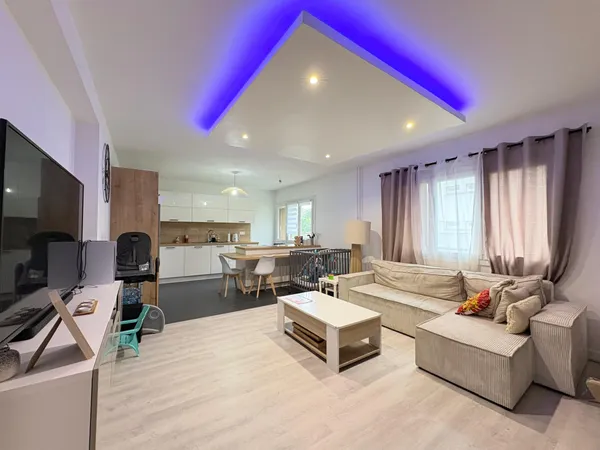 Bel appartement de type F4 récemment rénové en centre-ville 