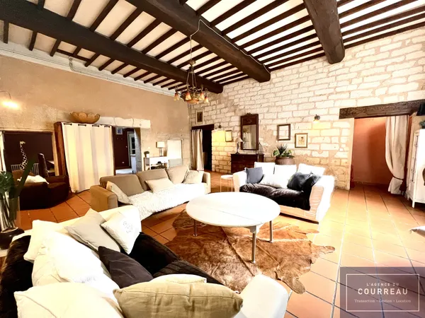 Maison F4 de 142,61 m2 au calme avec jardin et stationnemen 