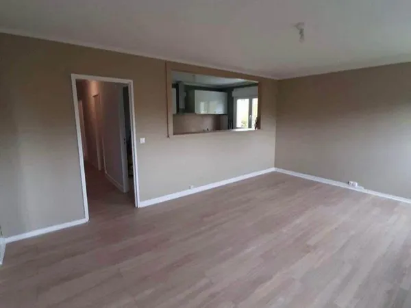 Appartement T5 refait à neuf 