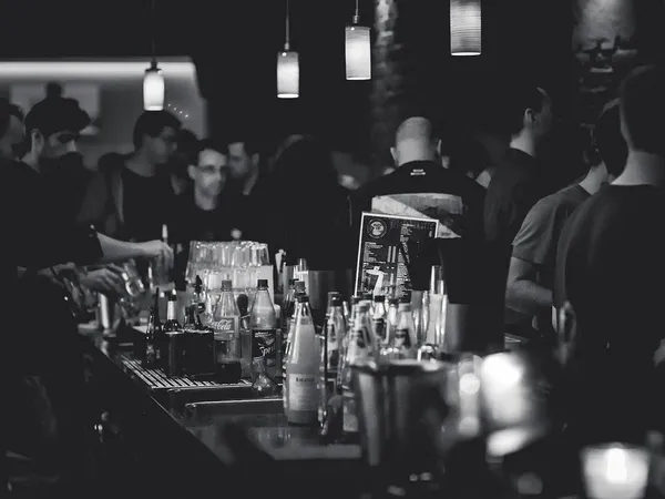 Fonds de commerce Bar Toulon 120 m2 
