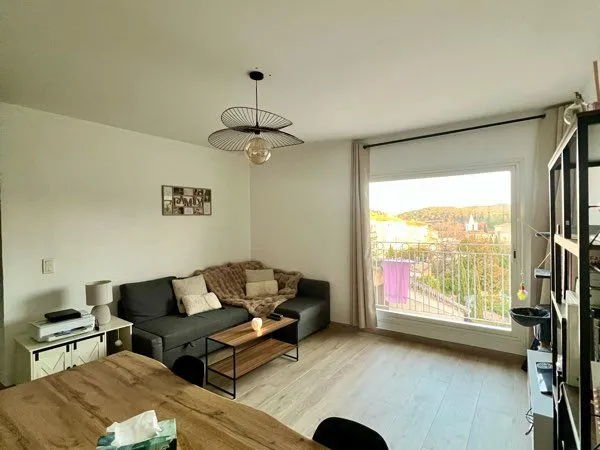 Appartement T3 Carcés centre 