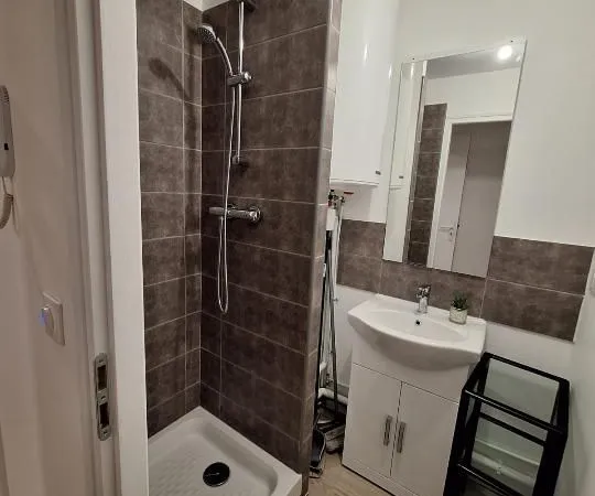 Chambre 11m2 meublée 