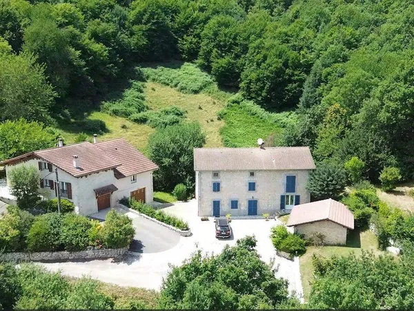Maison 10 pièces 60 m² 