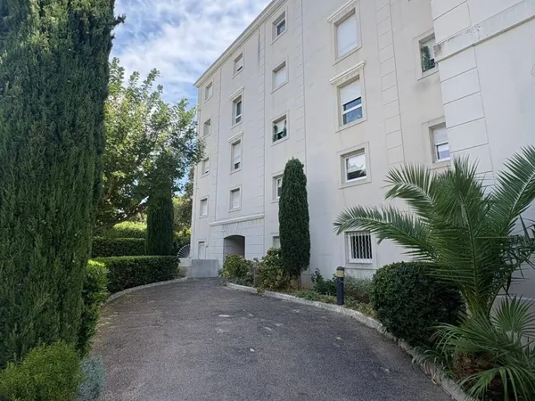 Appartement 3 pièces 83 m² 