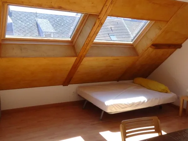Studio 1 pièce 24 m² 