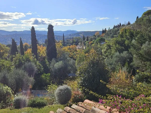 Propriété 6 pièces 180 m² 