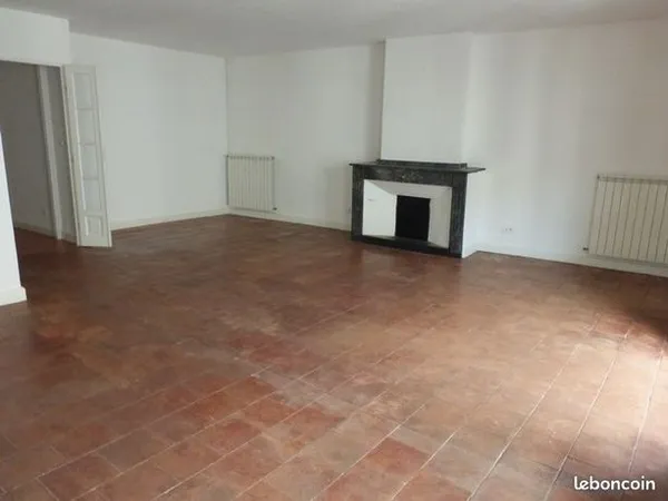 Appartement 5 pièces 136 m² 