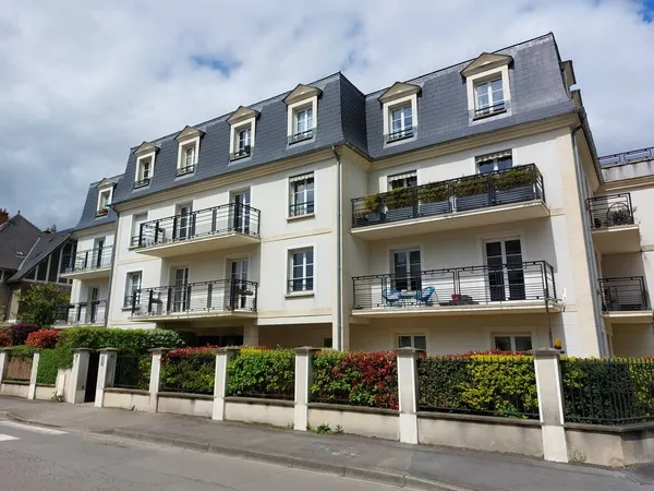 Appartement 1 pièce 33 m² 