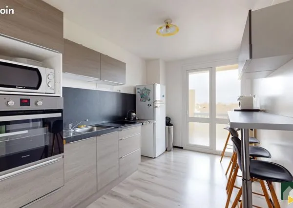 Appartement 4 pièces 83 m² 