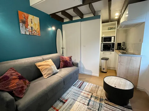 Appartement 1 pièce 11 m² 