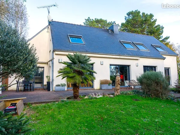 Maison 9 pièces 224 m² 