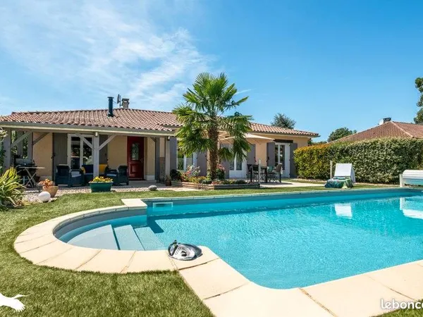 Pavillon 8 pièces 192 m² 