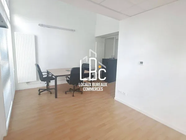 Bureaux 42 m² 
