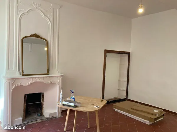 Appartement centre sommieres 