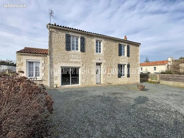 Maison 6 pièces 135 m² 
