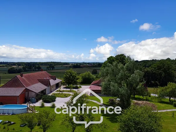 Vends longère restaurée avec gîte et chambres d'hôtes, 450m², Bourgogne du sud 