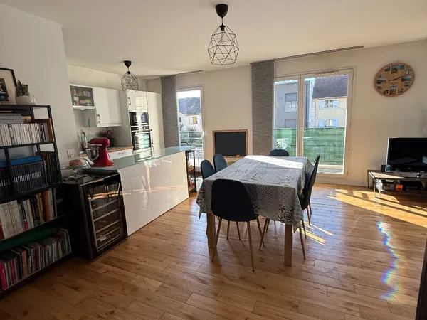 Appartement 4 pièces 77 m² 