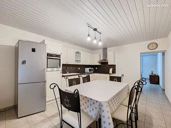 Appartement 4 pièces 108 m² 