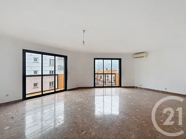 Appartement 4 pièces 103 m² 