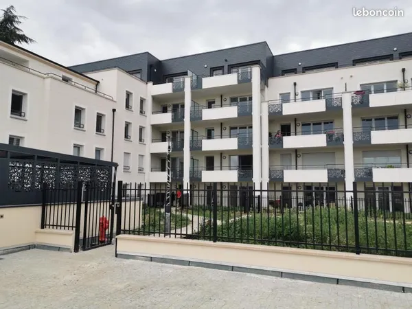 Appartement 3 pièces 84 m² 