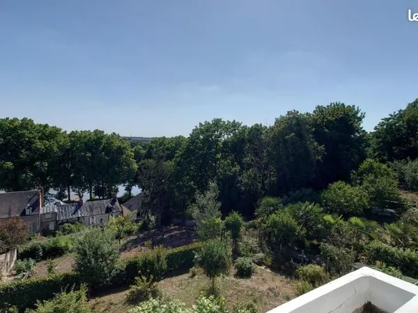 Pavillon 7 pièces 228 m² 