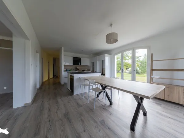 Maison 6 pièces 140 m² 