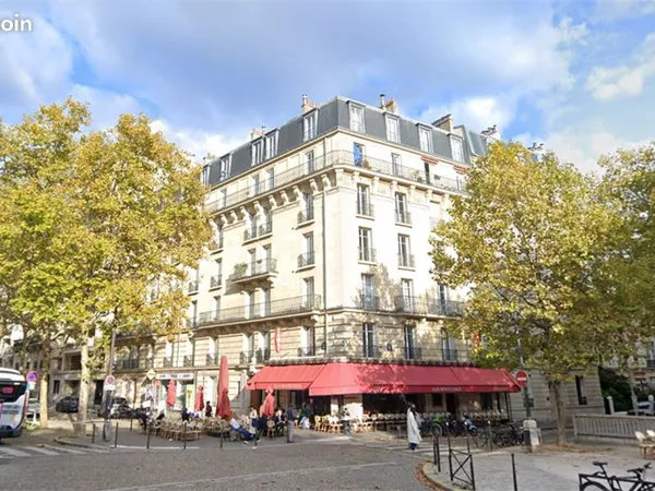Local commercial 142 m² PARIS 