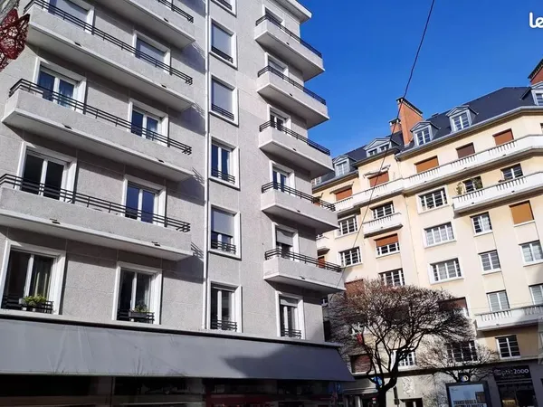 Appartement 4 pièces 119 m² 