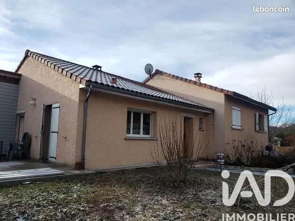 Propriété 6 pièces 135 m² 