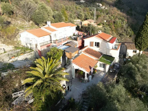 Maison 9 pièces 183 m² 