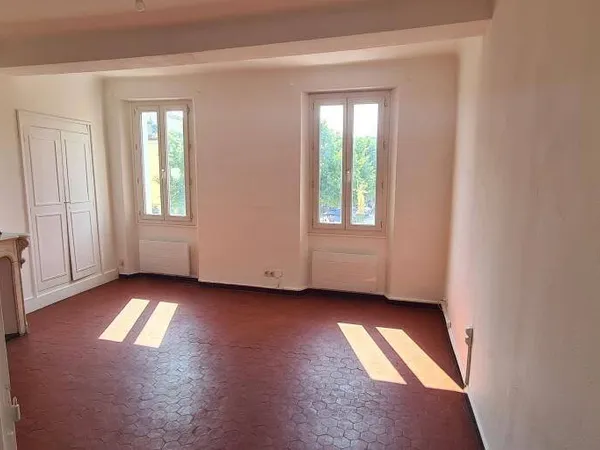 Appartement 3 pièces 75 m² 