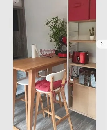 Loué studio meublé à Vedene 