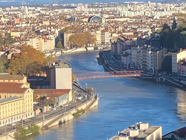 A louer - Appartement T3 - Avec vue exceptionnelle - Lyon 9è 