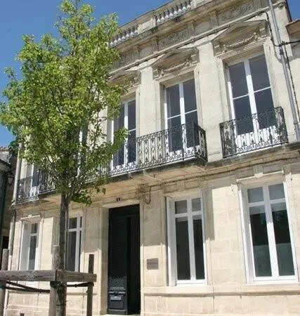 Hôtel particulier 9 pièces 235 m² 