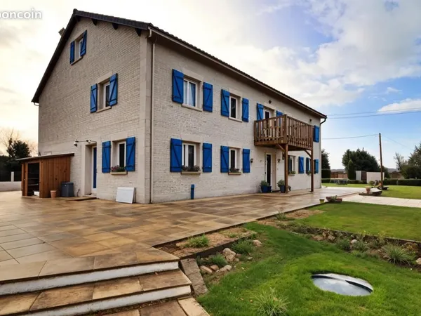 Propriété 14 pièces 373 m² 