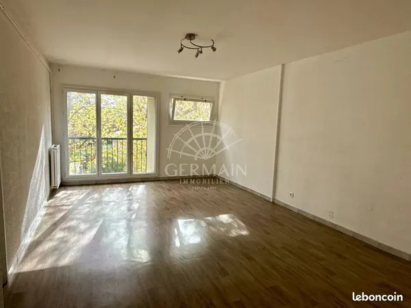 Appartement 2 pièces 103 m² 