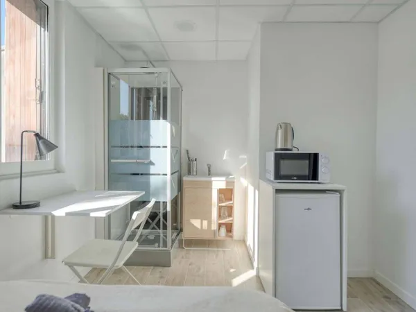 Appartement 1 pièce 15 m² 