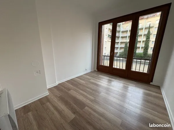 Appartement 3 pièces 53 m² 