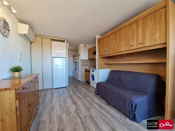Studio-cabine à petit prix 
