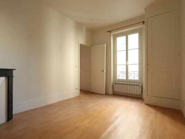 Studio 1 pièce 29 m² 
