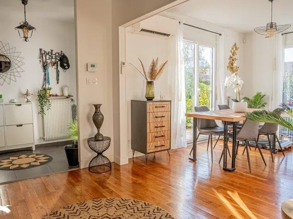 Maison de plain-pied 5 pièces 107 m² 