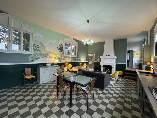Maison 5 pièces 140 m² 
