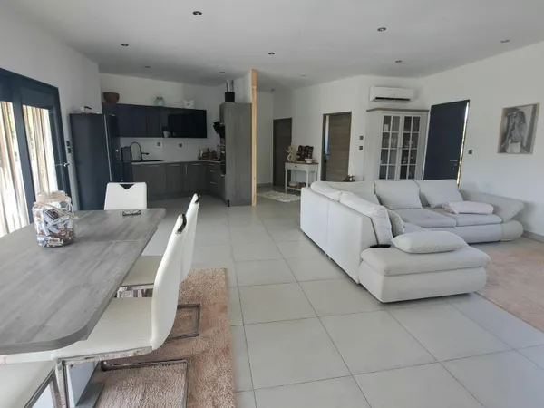 Maison 5 pièces 110 m² 