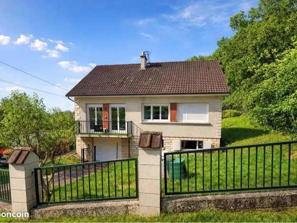 Maison individuelle 5 pièces 1000m2 de terrain 