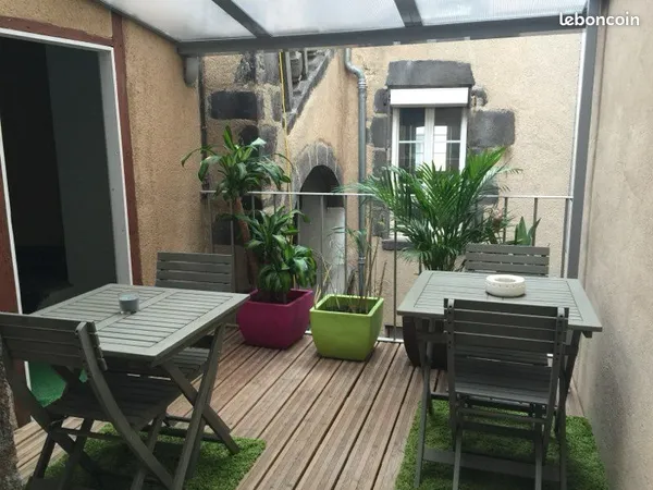 Grand T3 de 89m2 avec terrasse 
