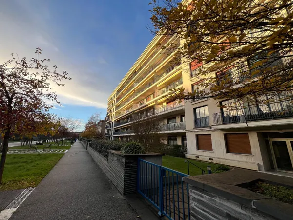 Appartement 2 pièces 80 m² 