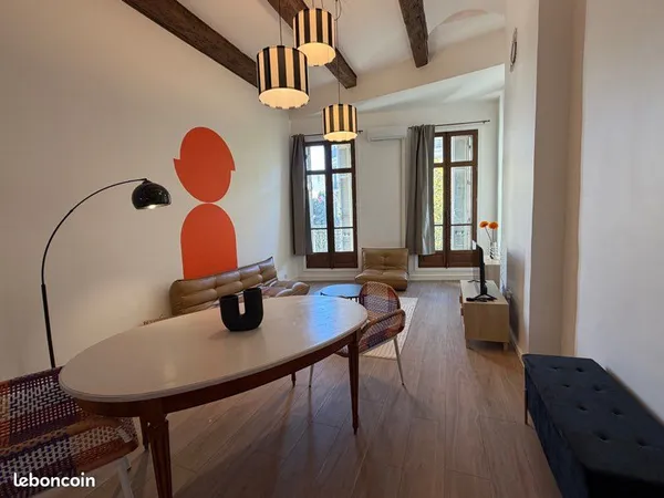 Location meublée en bail mobilité (Canebière plein sud) 