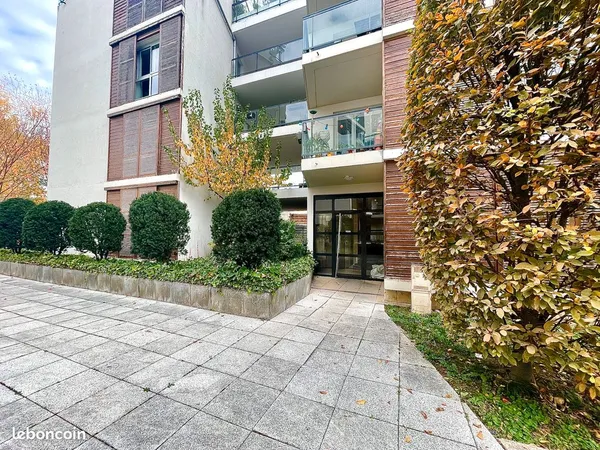 T3 de 70m² dans résidence fermée 