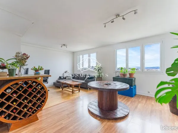 Appartement 4 pièces 70 m² 